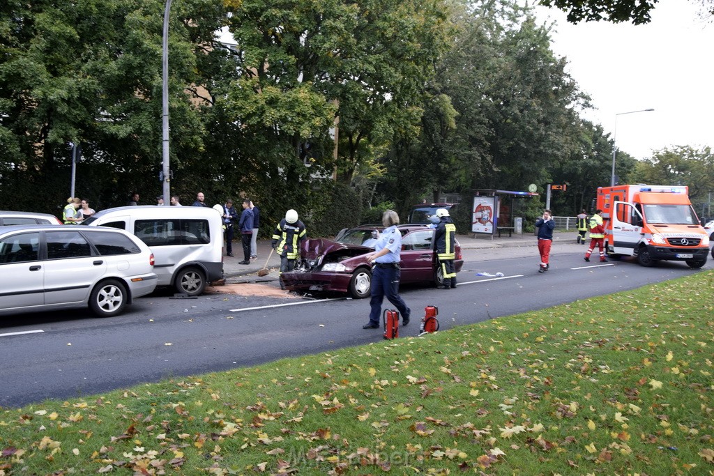 VU Koeln Buchheim Frankfurterstr Beuthenerstr P007.JPG - Miklos Laubert